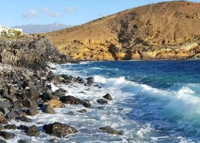 Elide Costa Del Silencio